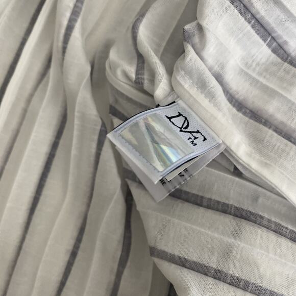 DVF Diane Von Furstenberg New Keoni Pleated Blouse Top Black White 3/4 8 - Picture 7 of 9